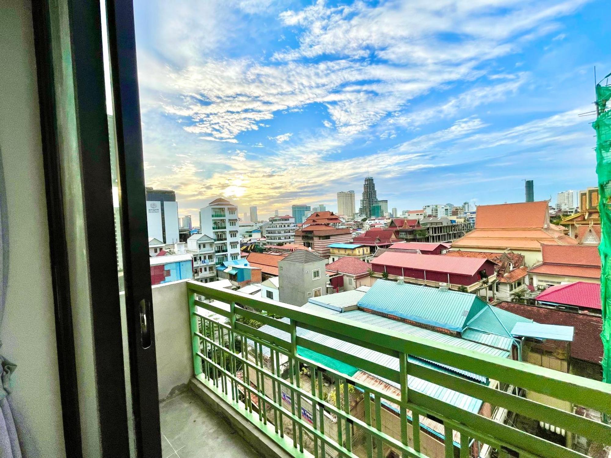 Sky Apartments Riverside - 50M To Royal Palace Phnompenh Exteriér fotografie