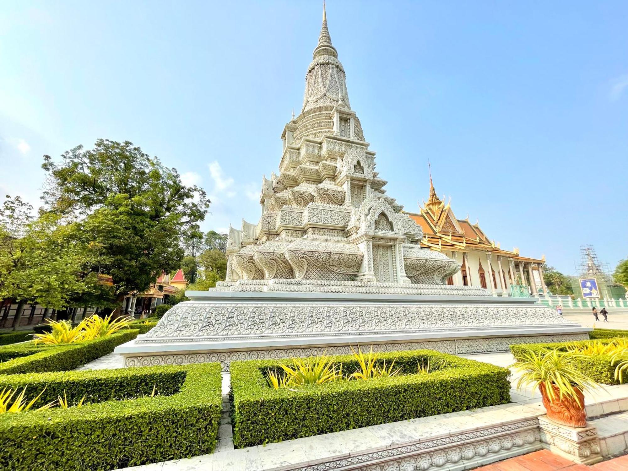 Sky Apartments Riverside - 50M To Royal Palace Phnompenh Exteriér fotografie